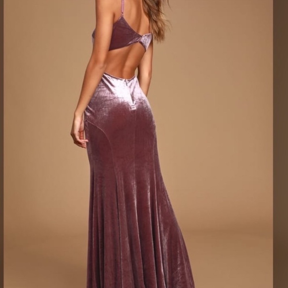 Lulus Mauve Purple Velvet Mermaid Maxi Dress Cutout Back Formal Gown size M - Picture 4 of 5